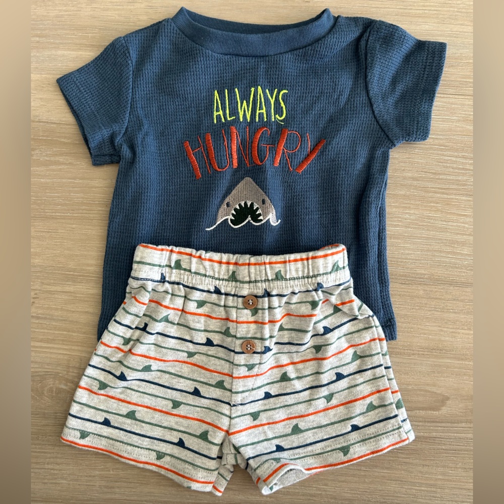 2 Piece Outfit Baby T-Shirt and Shorts